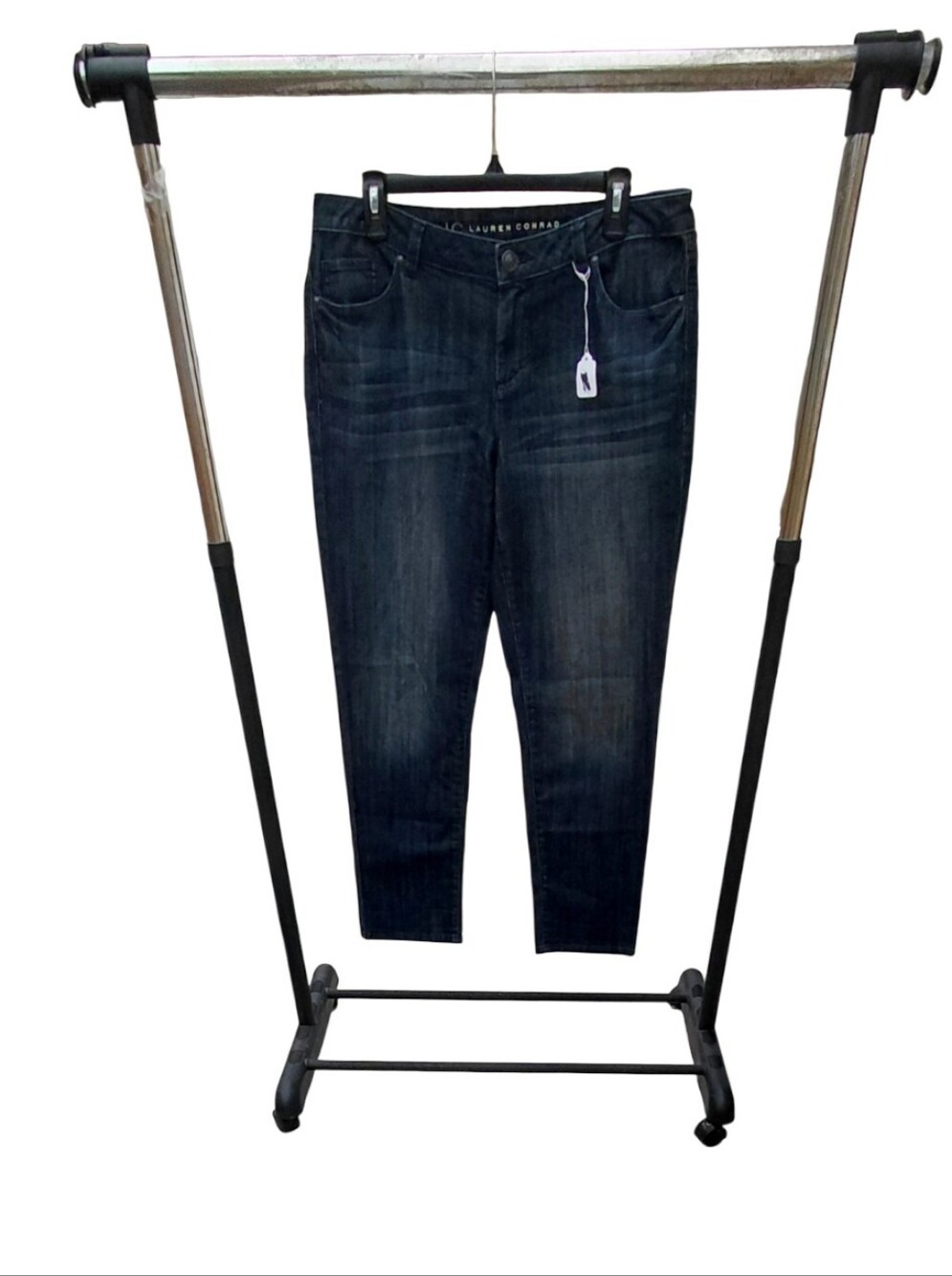 410218.LC Lauren Conrad High-Rise Straigt Jeans Size 12, W33" 27" Inseam 9" Rise